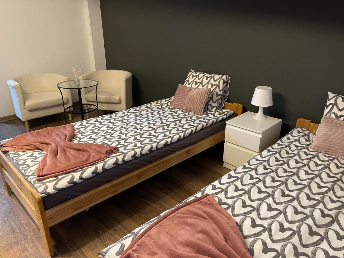 Apartament Rodzinny Ostrowiec Sw Ostrowiec Świętokrzyski Dış mekan fotoğraf