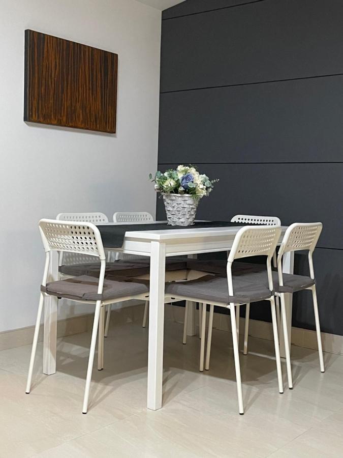 Apartament Rodzinny Ostrowiec Sw Ostrowiec Świętokrzyski Dış mekan fotoğraf