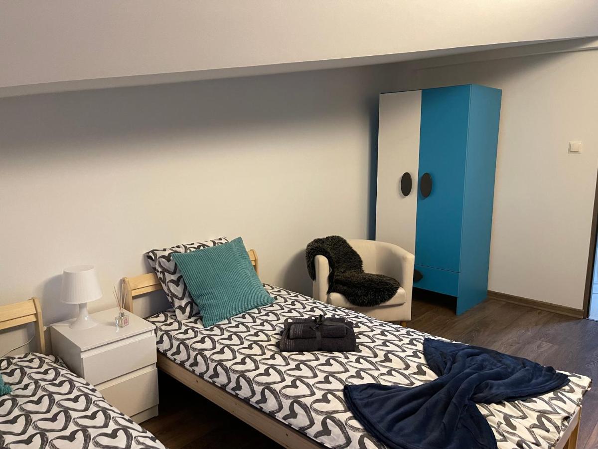 Apartament Rodzinny Ostrowiec Sw Ostrowiec Świętokrzyski Dış mekan fotoğraf