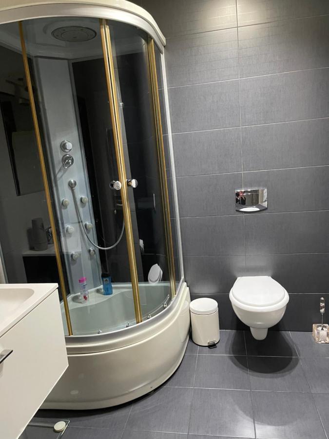 Apartament Rodzinny Ostrowiec Sw Ostrowiec Świętokrzyski Dış mekan fotoğraf